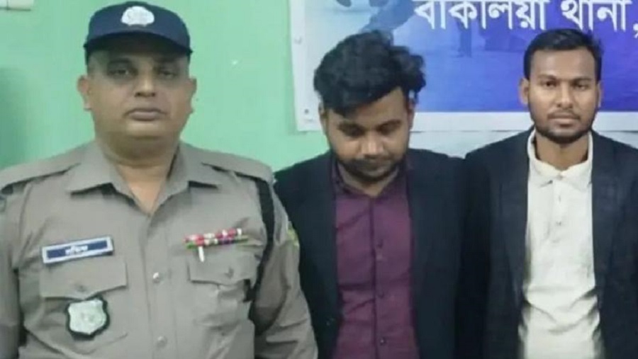 সাংবাদিক