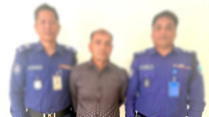 raozan arrest রাউজান